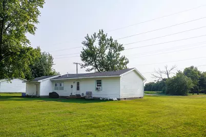 403 N 1st Street, Sheldon, IL 60966 - Photo 18