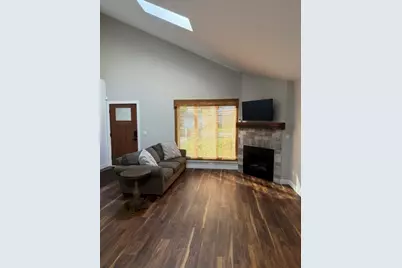 26279 N Hickory Avenue, Mundelein, IL 60060 - Photo 6