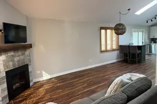 26279 N Hickory Ave, Mundelein, IL 60060 - Photo 4