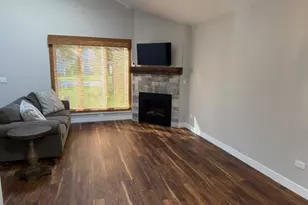 26279 N Hickory Ave, Mundelein, IL 60060 - Photo 8