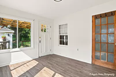 663 Pleasant Street, Woodstock, IL 60098 - Photo 4