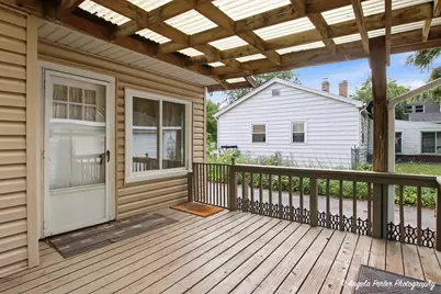 663 Pleasant Street, Woodstock, IL 60098 - Photo 22
