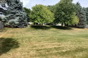 1174 Butler Rd, Rockford, IL 61108 - Photo 12