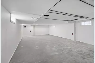 10214 S La Salle Street, Chicago, IL 60628 - Photo 12