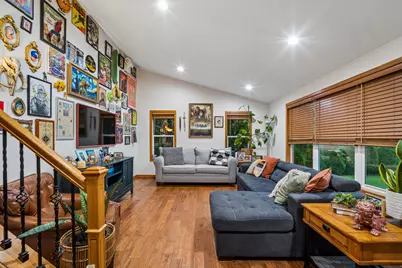 [Address not provided], Buffalo Grove, IL 60089 - Photo 6