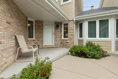 11354 Lakebrook Court, Orland Park, IL 60467 - Photo 2