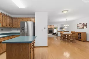 11354 Lakebrook Ct, Orland Park, IL 60467 - Photo 14