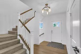 2009 Max Run Dr, Champaign, IL 61822 - Photo 8