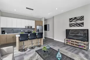 2406 W Armitage Ave, Chicago, IL 60647 - Photo 6