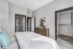 2406 W Armitage Ave, Chicago, IL 60647 - Photo 16