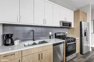 2406 W Armitage Ave, Chicago, IL 60647 - Photo 10
