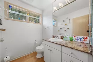 2004 Claridge Ct, Northbrook, IL 60062 - Photo 18