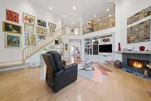 2004 Claridge Ct, Northbrook, IL 60062 - Photo 8