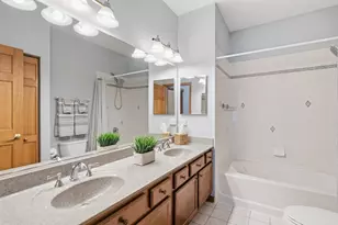 5560 Cambridge Way, Hanover Park, IL 60133 - Photo 28