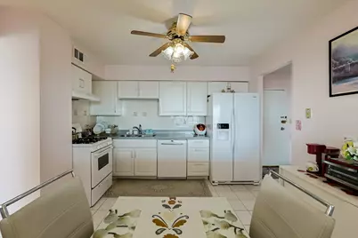 8815 Golf Road #8C, Niles, IL 60714 - Photo 12