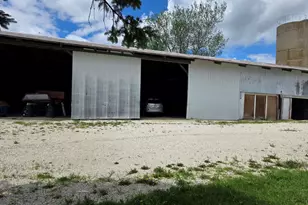 12257 Waterman Rd, Waterman, IL 60556 - Photo 28