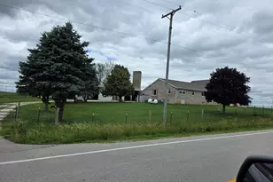 12257 Waterman Rd, Waterman, IL 60556 - Photo 2