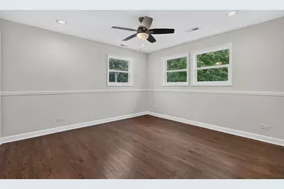 1147 Wesley Avenue, Oak Park, IL 60304 - Photo 18