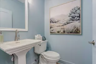2044 Iron Ridge Ln, Naperville, IL 60563 - Photo 16