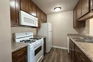 276 Sioux Dr, Bolingbrook, IL 60440 - Photo 6