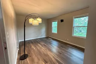 276 Sioux Dr, Bolingbrook, IL 60440 - Photo 8