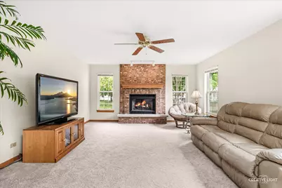 2324 Snapdragon Road, Naperville, IL 60564 - Photo 12