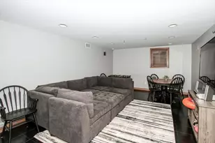 4N681 Brookside W Dr, Saint Charles, IL 60175 - Photo 16