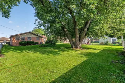 15470 Millard Avenue, Midlothian, IL 60445 - Photo 22