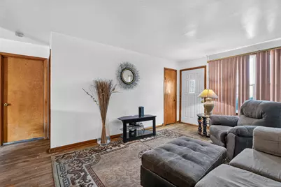15470 Millard Avenue, Midlothian, IL 60445 - Photo 4