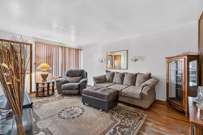 15470 Millard Avenue, Midlothian, IL 60445 - Photo 2