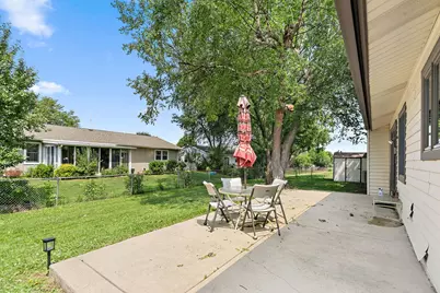 1037 Conrad Court, Elk Grove Village, IL 60007 - Photo 16