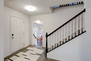 146 Piper Glen Ave, Oswego, IL 60543 - Photo 2