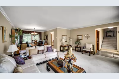 544 Thornwood Drive, South Holland, IL 60473 - Photo 6