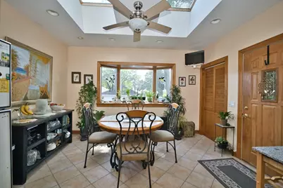 5974 W Miami Avenue, Chicago, IL 60646 - Photo 20