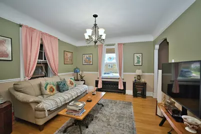 5974 W Miami Avenue, Chicago, IL 60646 - Photo 16