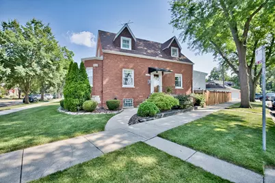 5974 W Miami Avenue, Chicago, IL 60646 - Photo 1