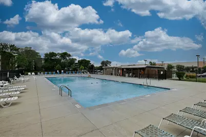 1321 S Finley Road #422, Lombard, IL 60148 - Photo 34