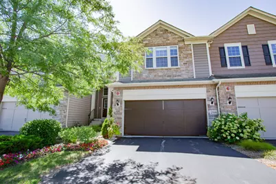 246 Belmont Drive, Lincolnshire, IL 60069 - Photo 2