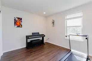 246 Belmont Dr, Lincolnshire, IL 60069 - Photo 20