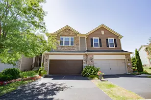 246 Belmont Dr, Lincolnshire, IL 60069 - Photo 1