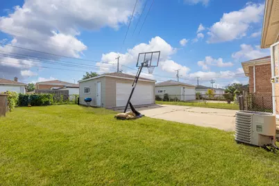 513 Merrill Avenue, Calumet City, IL 60409 - Photo 10
