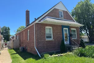 3801 N Oleander Ave, Chicago, IL 60634 - Photo 2