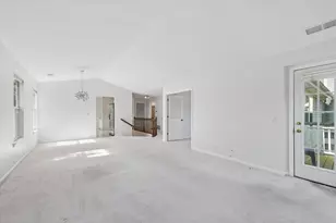 132 White Branch Ct, Buffalo Grove, IL 60089 - Photo 8