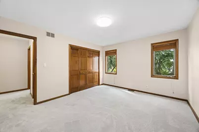 5711 Foxgate Lane, Hinsdale, IL 60521 - Photo 12
