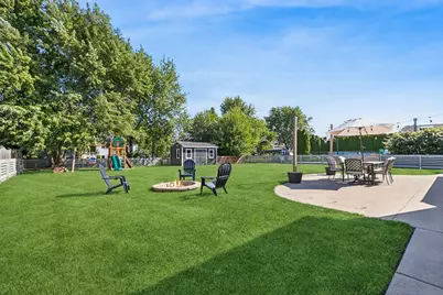 17379 W Hickory Lane, Grayslake, IL 60030 - Photo 18