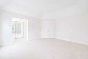 11256 W Alexandria Ln, Westchester, IL 60154 - Photo 10