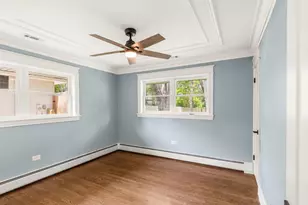 1010 W Elm St, Palatine, IL 60067 - Photo 6