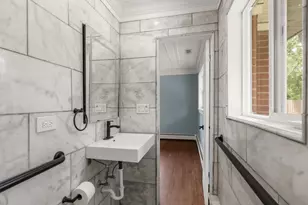 1010 W Elm St, Palatine, IL 60067 - Photo 8