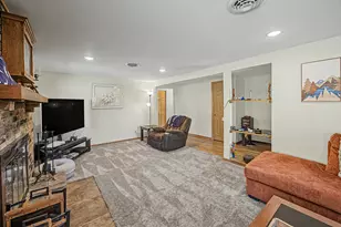 1508 E Kent St, Streator, IL 61364 - Photo 6
