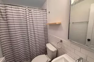 834 W Waveland Ave, Chicago, IL 60613 - Photo 10